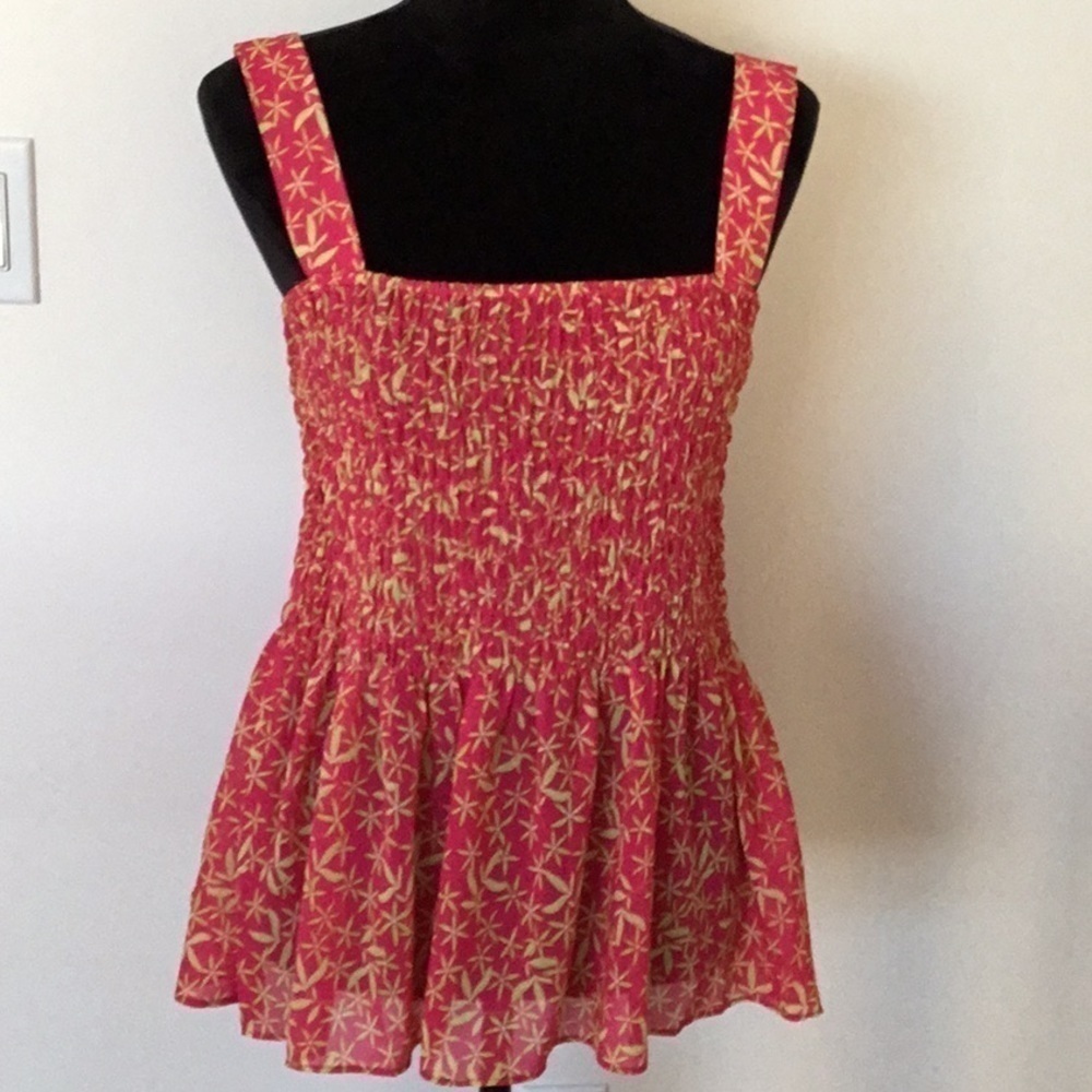 Rose and Olive ☀️nwt☀️ sleeveless top, women’s size medium. Fit and flare - Picture 5 of 12